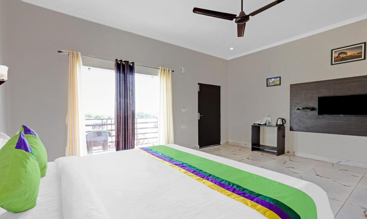 Treebo Kaira Resort With Pool View, 5 Km From Jim Corbett Jungle Safari رامناجار المظهر الخارجي الصورة